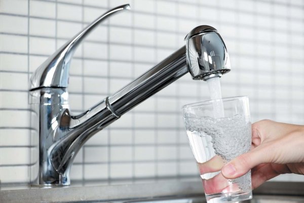 Власти Сочи опровергли слухи о перебоях с питьевой водой