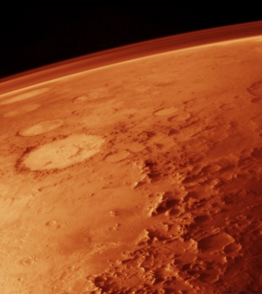 Воды нет: Ученые опровергли присутствие жидкости на Марсе