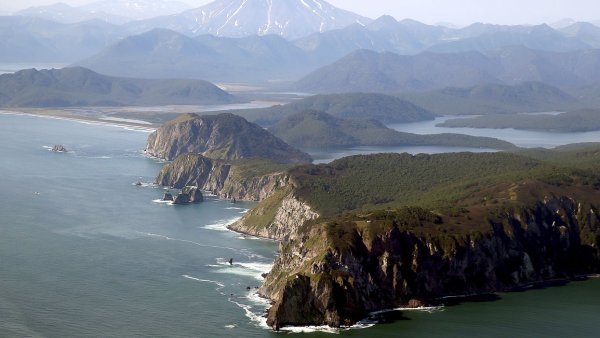 «Левада-центр» назвал количество россиян, согласных передать Курильские острова Японии