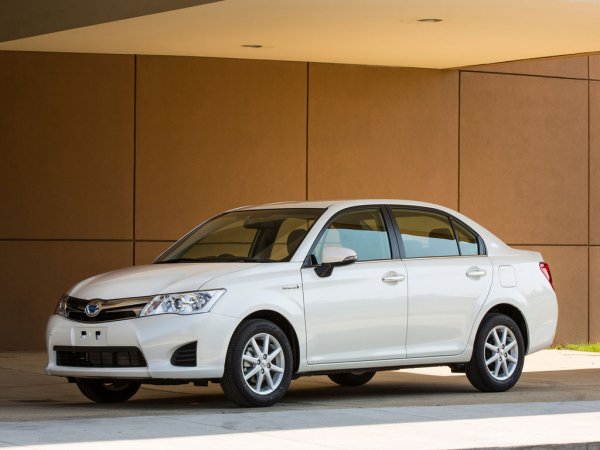 Стоит ли брать настоящую японскую Toyota Corolla Axio E160 проверил эксперт