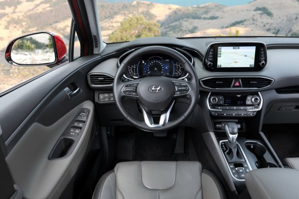 «Как насчёт фары за 100к?»: О чём умалчивают блогеры при обзоре Hyundai Santa Fe – эксперт
