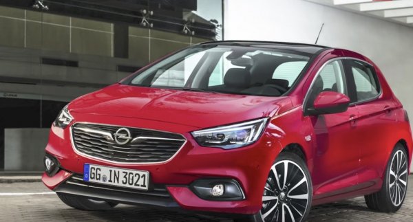 Появились снимки нового Opel Corsa во время дорожных испытаний