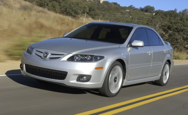 «Развод на рухлядь»: Блогер на примере Mazda 6 рассказал, как не купить автохлам