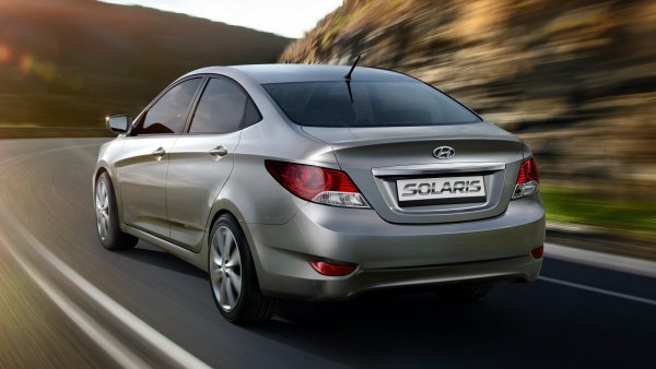 «Доволен всем, мотору бы мощности побольше только!»: Владелец Hyundai Solaris рассказал о своих впечатлениях от «корейца» за день эксплуатации