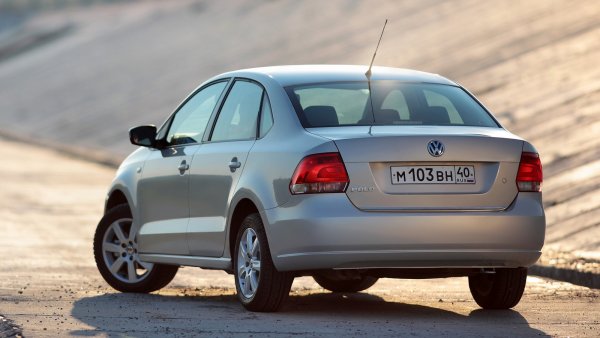 «Надежно, но скучно»: Своими впечатлениями о Volkswagen Polo поделился автовладелец
