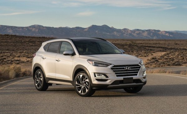 Жёсткий, но тихий: В чем Hyundai Tucson 2019 лучше дорестайлинговой версии, рассказал блогер