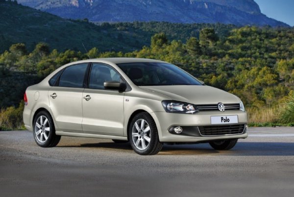 «Хочу снова купить Hyundai Solaris»: Владелец Volkswagen Polo рассказал, почему жалеет о покупке этого автомобиля