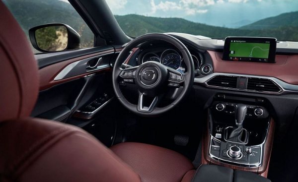 Из «шлакотряски» в нормальную машину: Главные улучшения новой Mazda CX-9 выделила эксперт