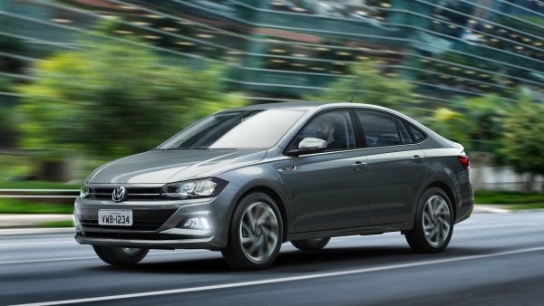 «Пересел с Теаны на Поло и не пожалел»: Впечатлениями от Volkswagen Polo поделился автовладелец
