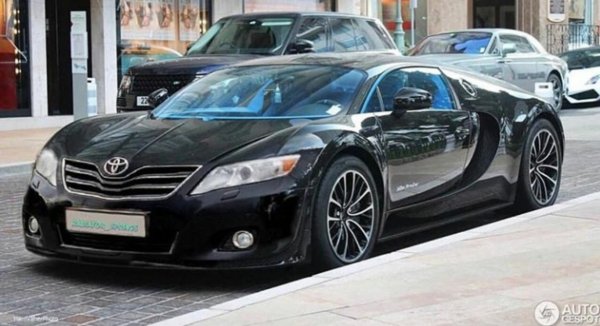«Ей это к лицу»: Тюнинг Toyota Camry в духе Bugatti «взорвал» сеть