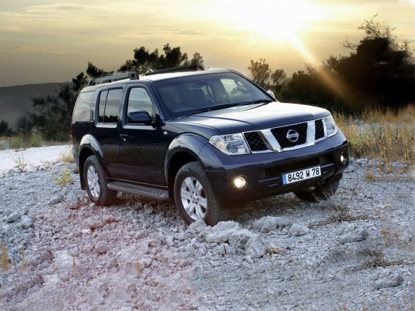 «Выбор настоящего мужика»: Впечатлениями от Nissan Pathfinder 2012 года выпуска поделился блогер