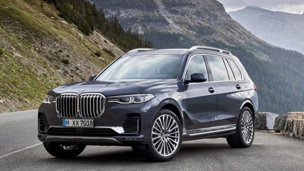 «Немец» даже от езды по городу разваливается: Почему вместо BMW X7 лучше взять «люксовый» TLC 200