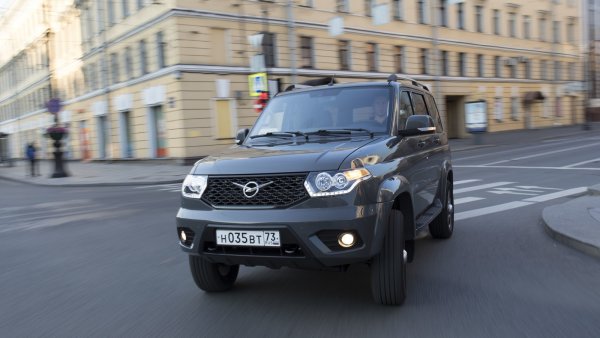«Ведро на автомате»: Российские автолюбители высказались о новом УАЗ «Патриот» с АКПП