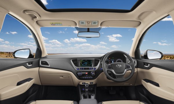 Hyundai Verna: Эксперт провёл тест-драйв полностью заряженного седана
