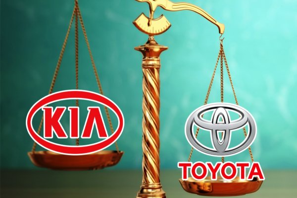 «Попробуй потом продать»: В сети вновь спорят о KIA Optima и Toyota Camry – что лучше?