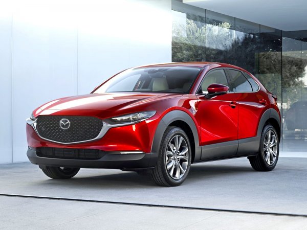 «Японец», которому подвластно многое: Новый Mazda CX-30 может повторить успех Hyundai Creta